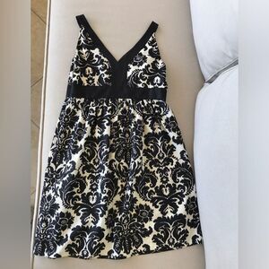 Ann Taylor LOFT Elegant Black and White Kids Dress
